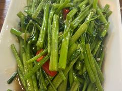 -Dang restaurant (patong phuket)