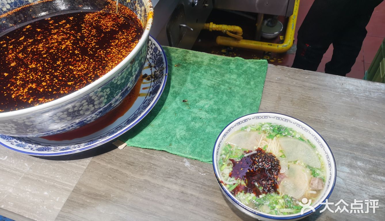 为了一碗正宗兰州牛肉面，打工仔周末飞兰州，且2天搞定旅游行程