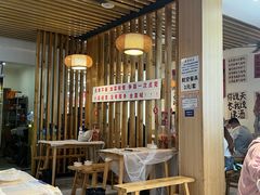 -郑记•不夜城烧烤•龙虾•虾蟹(黄鹤楼店)