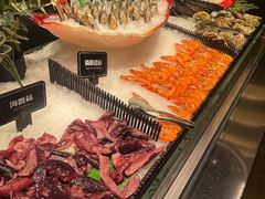 -钱小奴海鲜自助黑金店(杭州滨江龙湖店)