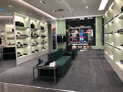 -王府井奥莱临潼小镇(临潼店)