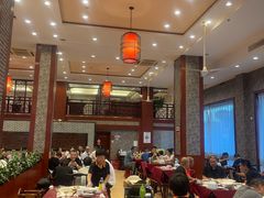-侬佳蒸菜馆(听潮店)