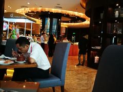 -好日子皇冠假日酒店·君怡咖啡厅(特美思大厦店)