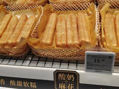-胖东来生活广场(健康路店)