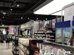 -迪卡侬(环球港店)
