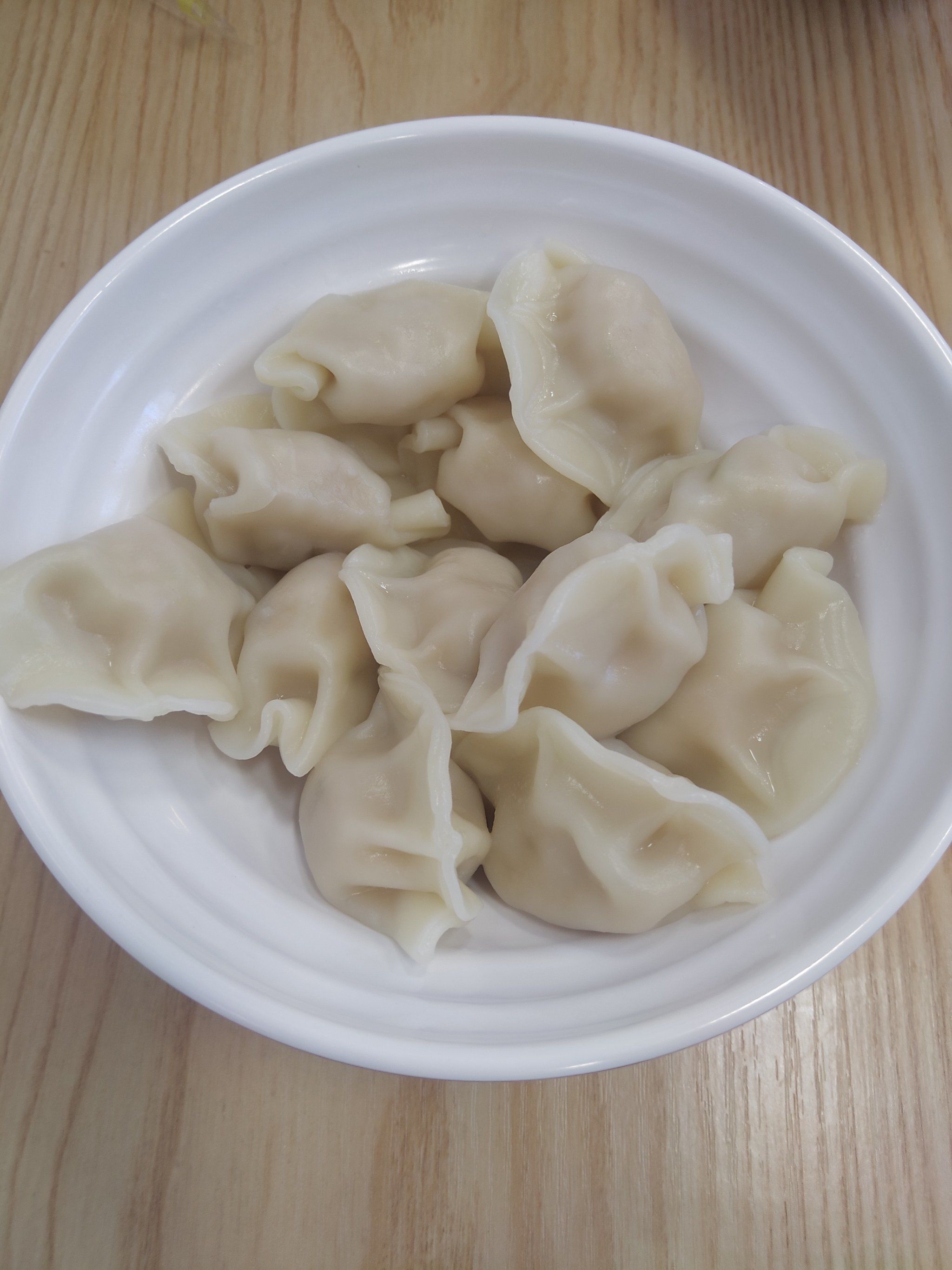 伏龙小区里实惠的大饺子