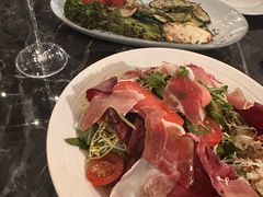 -LESCEDARS Brasserie Bistro香柏树