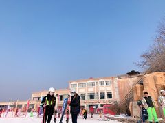 -蓟洲国际滑雪场