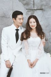 -巴黎婚纱摄影工作室