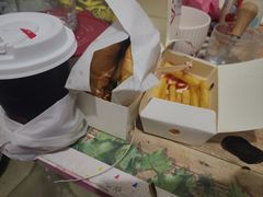 -必胜客餐厅(昆百大泰业城店)
