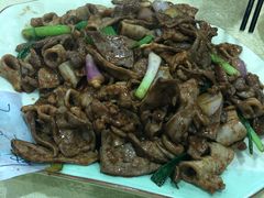 -标记美食新鲜猪杂(兴南大道店)
