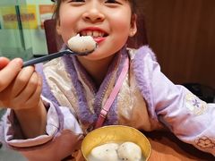 -奇尔思青少儿·语言·艺术·演讲(顾戴路店)