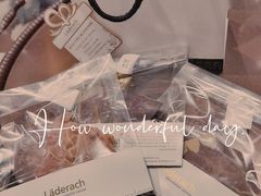 -Laderach 莱德拉(上海环贸iapm店)