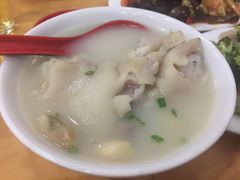 -雷祖芳老妈蹄花店