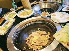 -锅老头海鲜铁锅炖