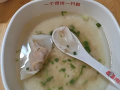 -南城香·饭香串香馄饨香(赵公口店)