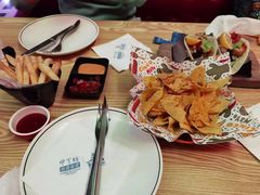 -Famous肥猫墨西哥音乐餐吧(五棵松华熙LIVE店)