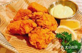 Crispy Chicken with Jellyfish