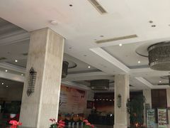 -戈尔登酒店·满堂彩咖啡厅
