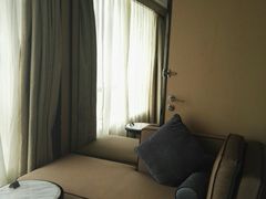 -中山利和希尔顿酒店