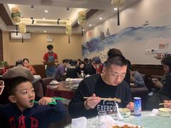 大堂-华盛园卷子王农家菜水库鱼
