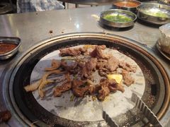 -哈哈碳都·牛肋条无限自助烤肉(台江万达店)