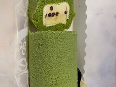 -顶东面包花园·生日蛋糕(世博店)