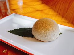 酥皮叉烧包-华尔道夫酒店·紫金阁