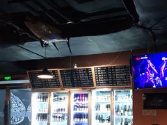 -40+精酿啤酒俱乐部(国投财富广场店)