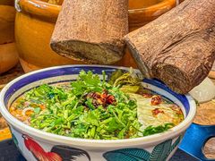 -云阿蛮云南生烫牛肉米线(奉贤路店)