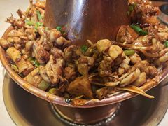 -老佛爷炭火蛙锅直营(清滨路总店)