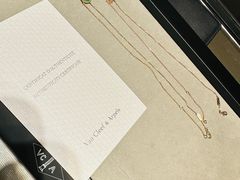 -梵克雅宝(国贸商城店)