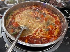 -黄利砖万峰林布依特色酸笋牛肉馆