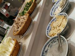 -泉福居酱骨头自助广场(南大街商业步行街店)