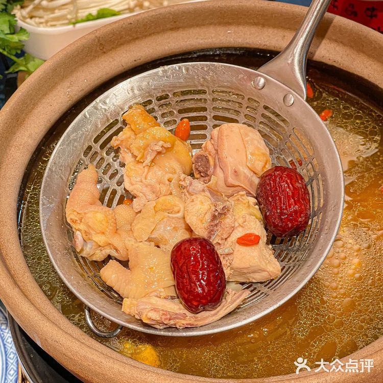 在上海,这醉鸡煲加鲜牛肉的神仙组合尊🉐️好顶❗️