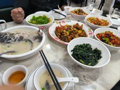 -红色湘菜馆(春风店)