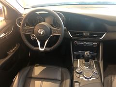 -上海保利玛莎拉蒂和阿尔法罗密欧(华翔路店)