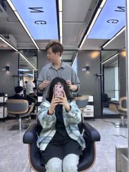 -藤野造型烫发染发