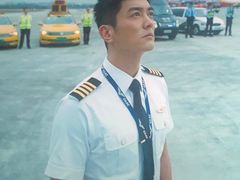 -百美汇影城(LUXE嘉里中心店)