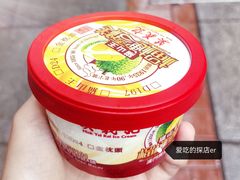 猫山王榴莲雪糕-莫义记(官也街店)