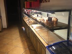 面包甜点陈列柜-丁香西饼屋(桂林路店)