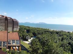 -三亚湾海居铂尔曼度假酒店