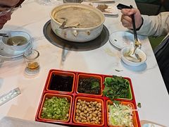 -清真·马坡烧烤涮牛肚·酸浆火锅(新区总店)