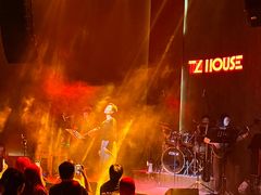 -TZ House音乐现场(来福士中心店)