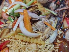 -里岛烤鱼(东港凯虹广场店)