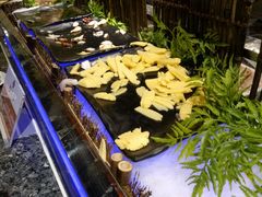 -钦瓦台时尚自助餐厅(银泰城店)