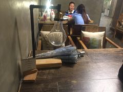 -HIGH FIVE哈福手工汉堡(桂林路店)