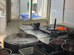 -正宗杨记普洱酸醋米线(总店)