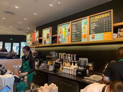 -星巴克臻选(华堂·新辰汇店)