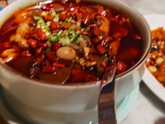 -渝信川菜 · 川味家常菜(财富购物中心店)